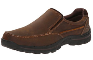 skechers relaxed fit shoe